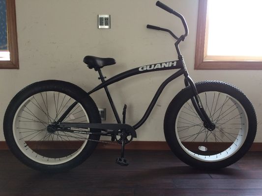 Beach Cruiser Style Fat Tire Bike with 26*4.0 Tire and Steel Fork Material