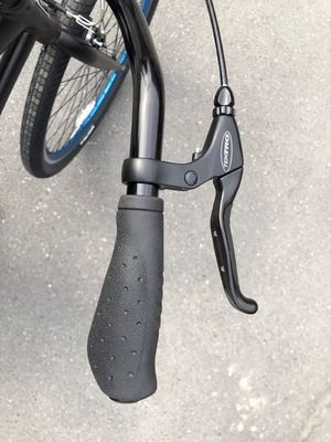 7 Speed City Bike with 24 Inch Solid Tire and Aluminum Rim Material Foldable Design