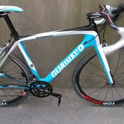 Road Bicycles 's 54-58cm Aluminum Bicycle Frame for Optimal Performance