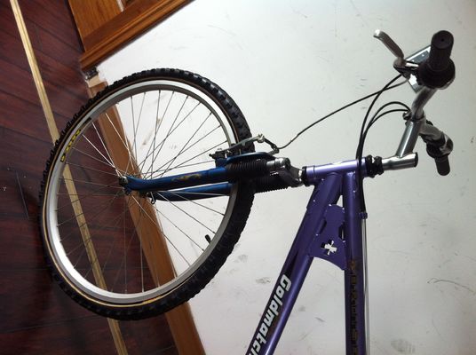 Threadless Aluminum Stem 26&quot; Men's Shimano 21S MTB Mountain Bike with Front Suspension