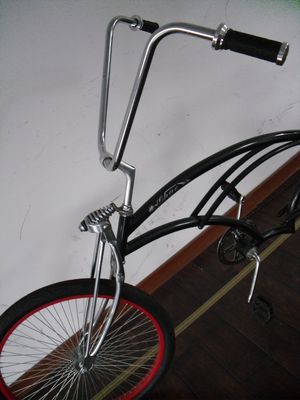 26inch Chopper Style Beach Cruiser Bicycle with Steel Fork and 150KG Load Capacity