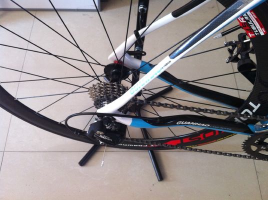 Carbon Fibre 700C Frame Shimano SORA-5700 18Speed Group 6KG Racing Road Speed Bicycle