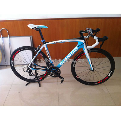 Durable Construction 700C 18S Full Carbon Fibre Racing Road Bike with Ordinary Pedal
