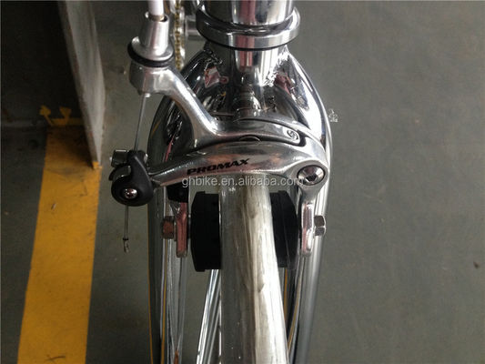 Wellgo Pedal Equipped Vintage Fixie Fixed Gear Bike A Nostalgic Ride for Modern Times