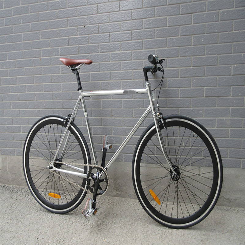 Retro Vintage 700C Single Speed Chrome Racing Cycle with KMC Chain and Lasco Crank Set
