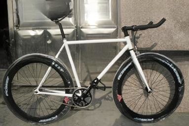 700C Deep Rim Fixed Gear Bike with Aluminum Alloy Frame and OEM Fixie Bicycle Sale