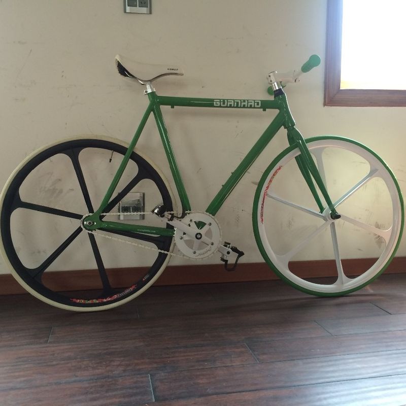 Aluminium Alloy 700C Fixed Gear Bike Fixie Road Bicycle with Aluminum Teny Rim and Durable